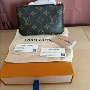 New Louis Vuitton Brown and Tan Monogram Pouch
